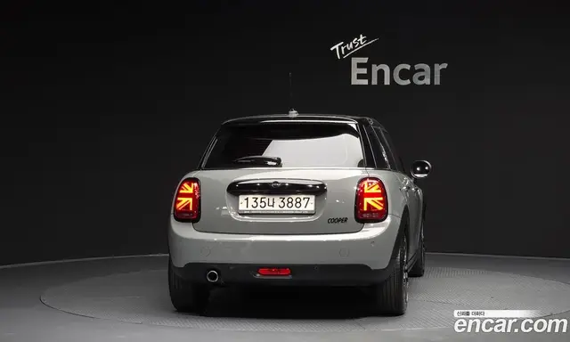 Mini Cooper 2020 1.5 автомат (гидро), миниатюра 4