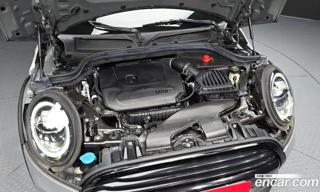 Mini Cooper 2020 1.5 автомат (гидро), миниатюра 6