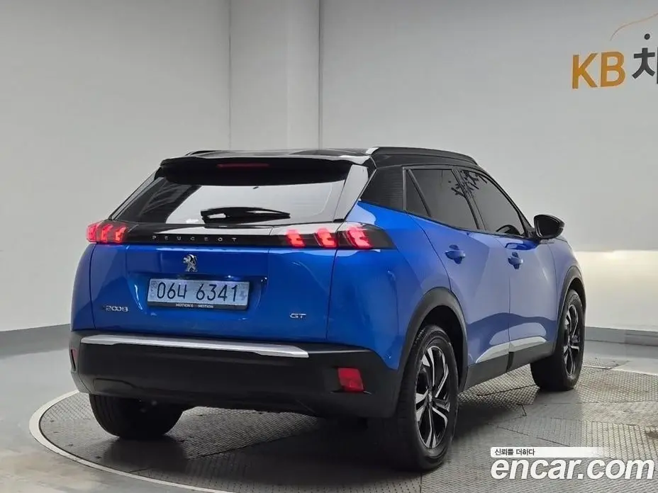Peugeot 2008 2022 автомат (гидро), фото 3 Peugeot 2008 2022 автомат (гидро), фото 3