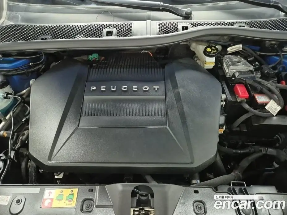 Peugeot 2008 2022 автомат (гидро), фото 5 Peugeot 2008 2022 автомат (гидро), фото 5