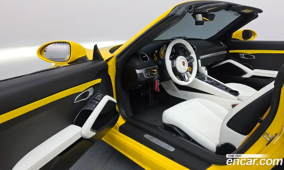 Porsche 718 2018 2.5 автомат (гидро), фото 13 Porsche 718 2018 2.5 автомат (гидро), фото 13