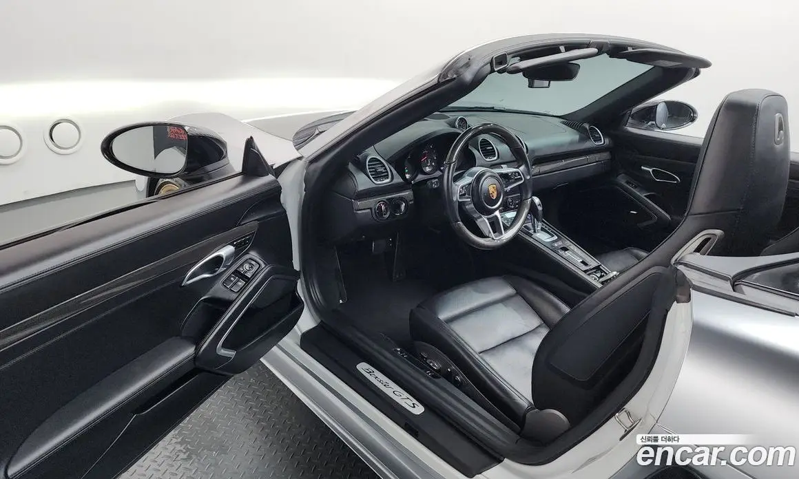 Porsche 718 2021 4.0 автомат (гидро), фото 17 Porsche 718 2021 4.0 автомат (гидро), фото 17