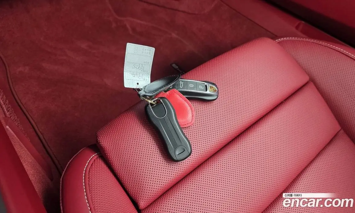 Porsche 911 2024 3.0 автомат (гидро), фото 25 Porsche 911 2024 3.0 автомат (гидро), фото 25
