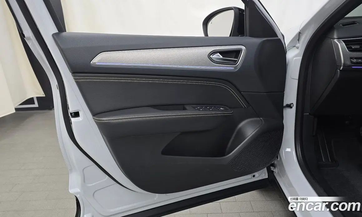 Renault (Samsung) Arkana 2025 1.6 автомат (гидро), фото 14 Renault (Samsung) Arkana 2025 1.6 автомат (гидро), фото 14