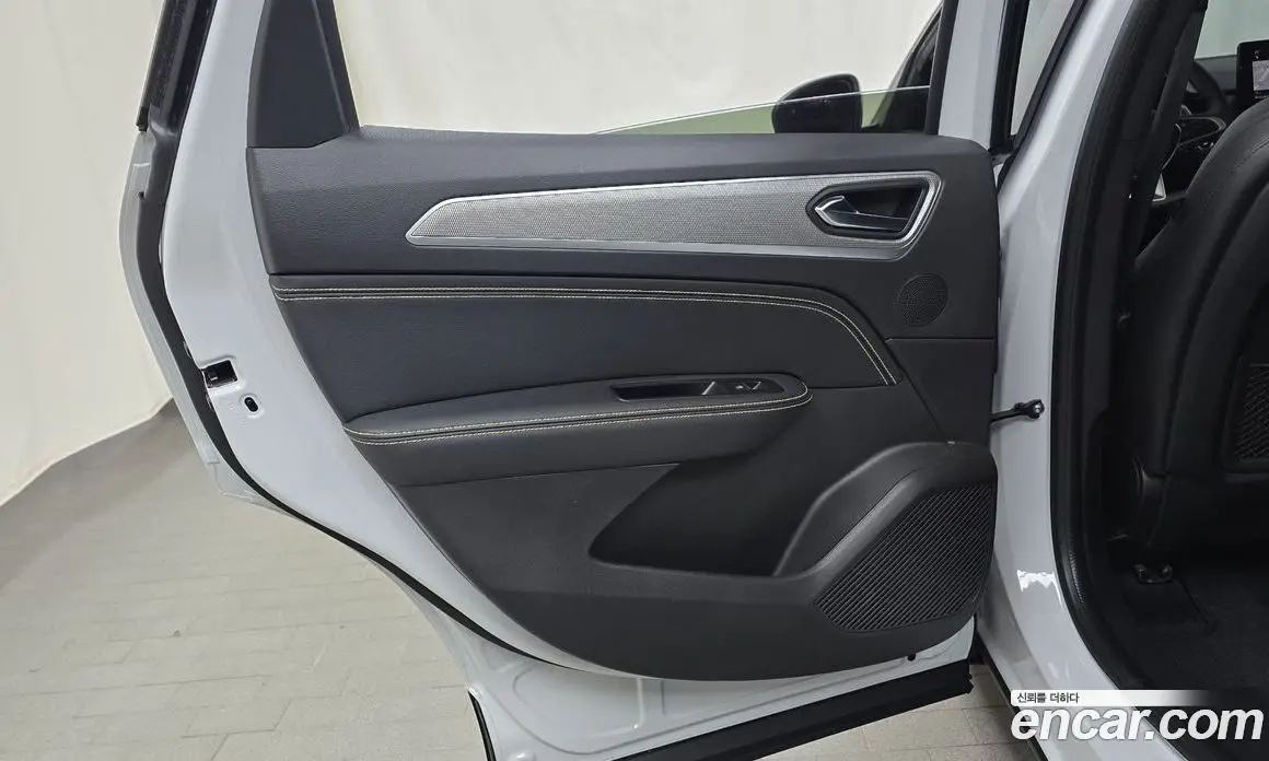 Renault (Samsung) Arkana 2025 1.6 автомат (гидро), фото 15 Renault (Samsung) Arkana 2025 1.6 автомат (гидро), фото 15