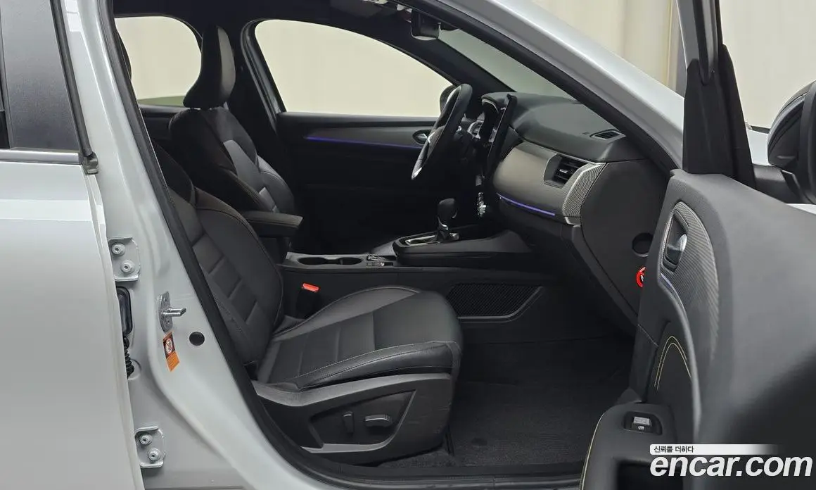 Renault (Samsung) Arkana 2025 1.6 автомат (гидро), фото 16 Renault (Samsung) Arkana 2025 1.6 автомат (гидро), фото 16
