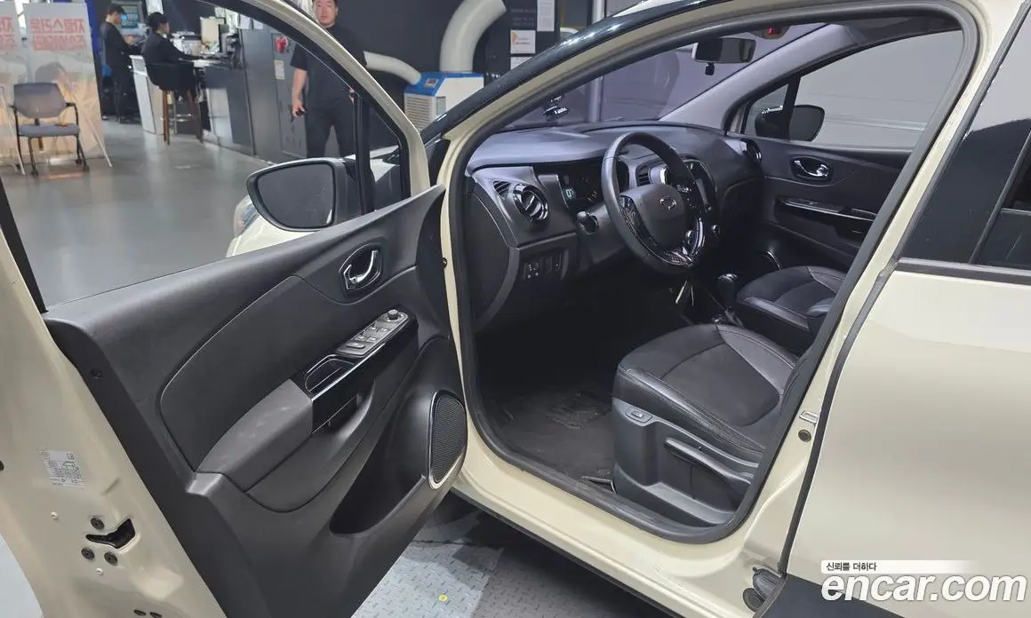 Renault (Samsung) QM3 2015 1.5 автомат (гидро), фото 10 Renault (Samsung) QM3 2015 1.5 автомат (гидро), фото 10