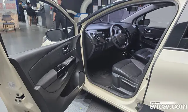 Renault (Samsung) QM3 2015 1.5 автомат (гидро), миниатюра 10 Renault (Samsung) QM3 2015 1.5 автомат (гидро), миниатюра 10