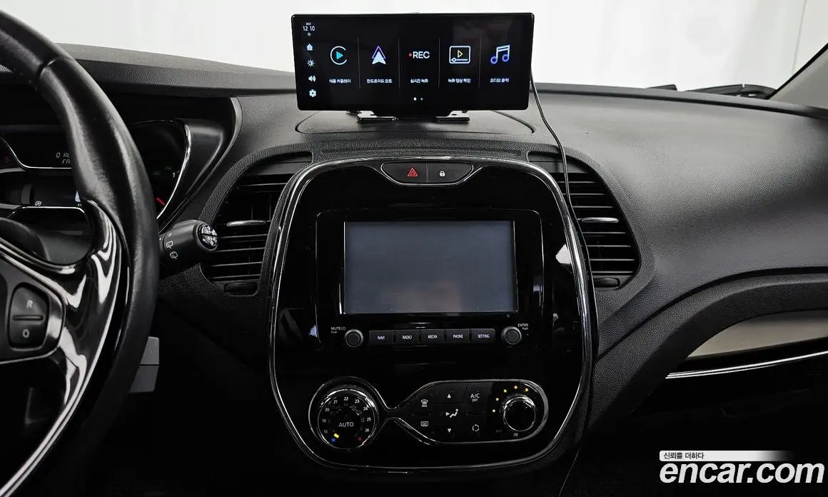 Renault (Samsung) QM3 2016 1.5 автомат (гидро), фото 22 Renault (Samsung) QM3 2016 1.5 автомат (гидро), фото 22