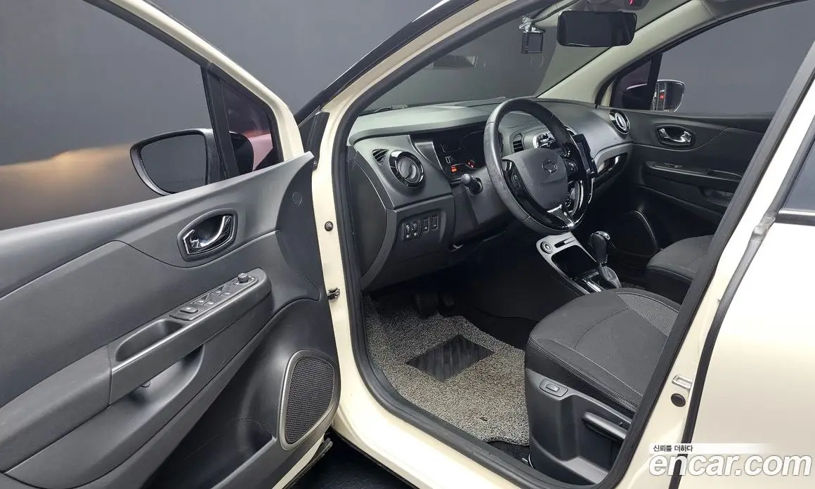 Renault (Samsung) QM3 2016 1.5 автомат (гидро), фото 10 Renault (Samsung) QM3 2016 1.5 автомат (гидро), фото 10