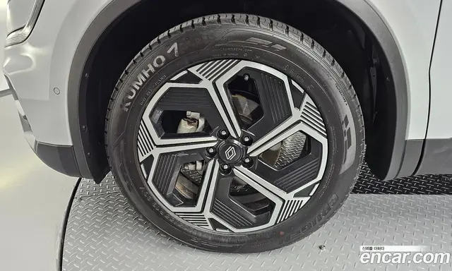 Renault (Samsung) QM6 2024 2.0 автомат (гидро), миниатюра 5 Renault (Samsung) QM6 2024 2.0 автомат (гидро), миниатюра 5