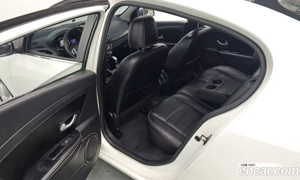 Renault (Samsung) SM3 2013 1.6 автомат (гидро), фото 24 Renault (Samsung) SM3 2013 1.6 автомат (гидро), фото 24