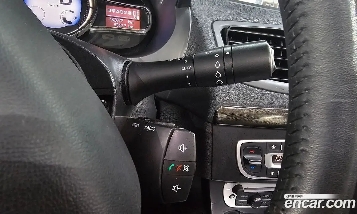 Renault (Samsung) SM3 2013 1.6 автомат (гидро), фото 28 Renault (Samsung) SM3 2013 1.6 автомат (гидро), фото 28