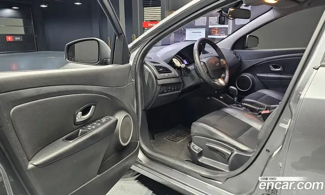 Renault (Samsung) SM3 2017 1.6 автомат (гидро), миниатюра 11