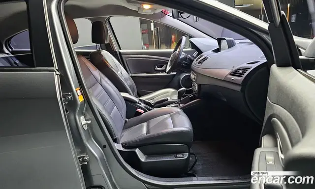 Renault (Samsung) SM3 2017 1.6 автомат (гидро), миниатюра 10