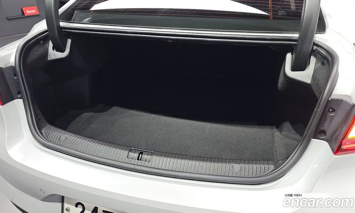 Renault (Samsung) SM6 2016 2.0 автомат (гидро), фото 28 Renault (Samsung) SM6 2016 2.0 автомат (гидро), фото 28