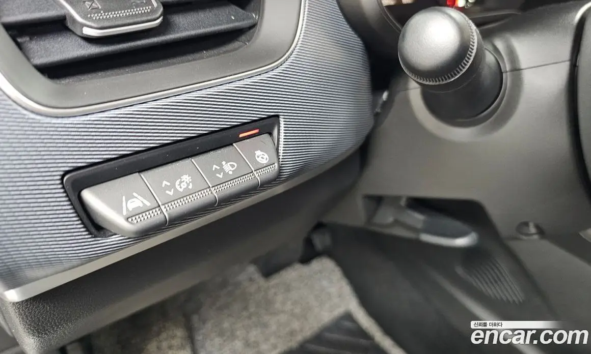 Renault (Samsung) XM3 2022 1.6 автомат (гидро), фото 25 Renault (Samsung) XM3 2022 1.6 автомат (гидро), фото 25