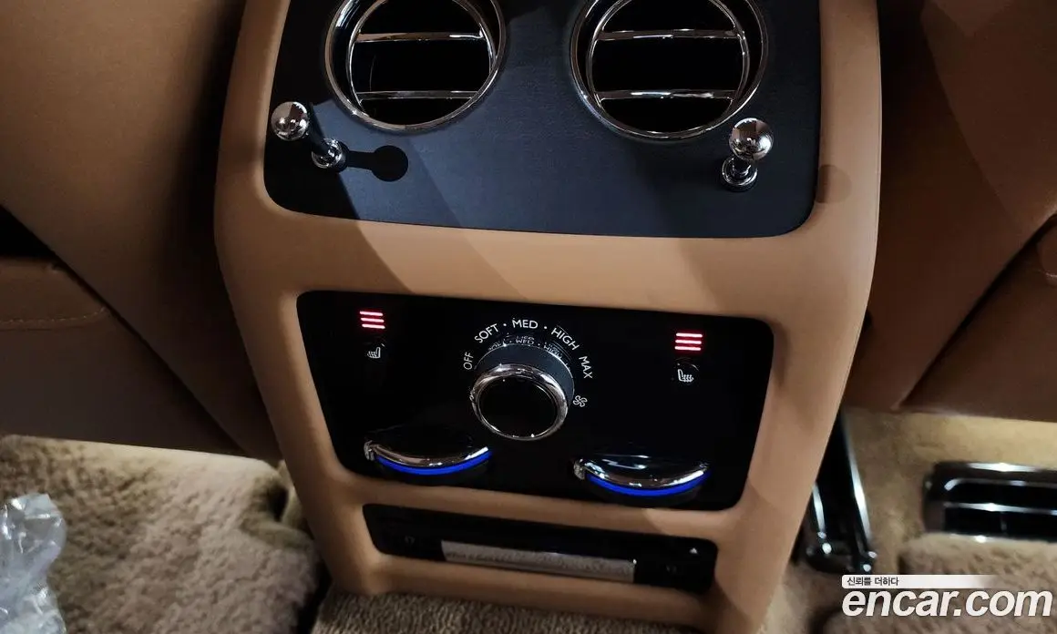 Rolls-Royce Ghost 2021 6.7 автомат (гидро), фото 18 Rolls-Royce Ghost 2021 6.7 автомат (гидро), фото 18