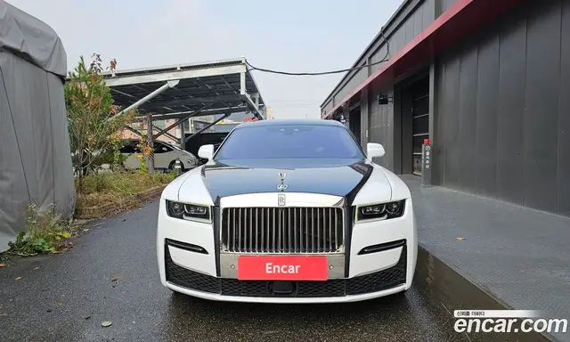 Rolls-Royce Ghost 2021 6.7 автомат (гидро), миниатюра 3 Rolls-Royce Ghost 2021 6.7 автомат (гидро), миниатюра 3