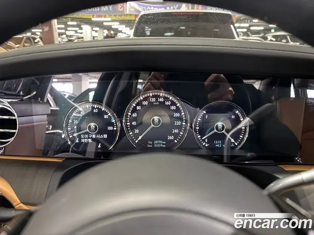 Rolls-Royce Ghost 2021 6.7 автомат (гидро), миниатюра 8 Rolls-Royce Ghost 2021 6.7 автомат (гидро), миниатюра 8