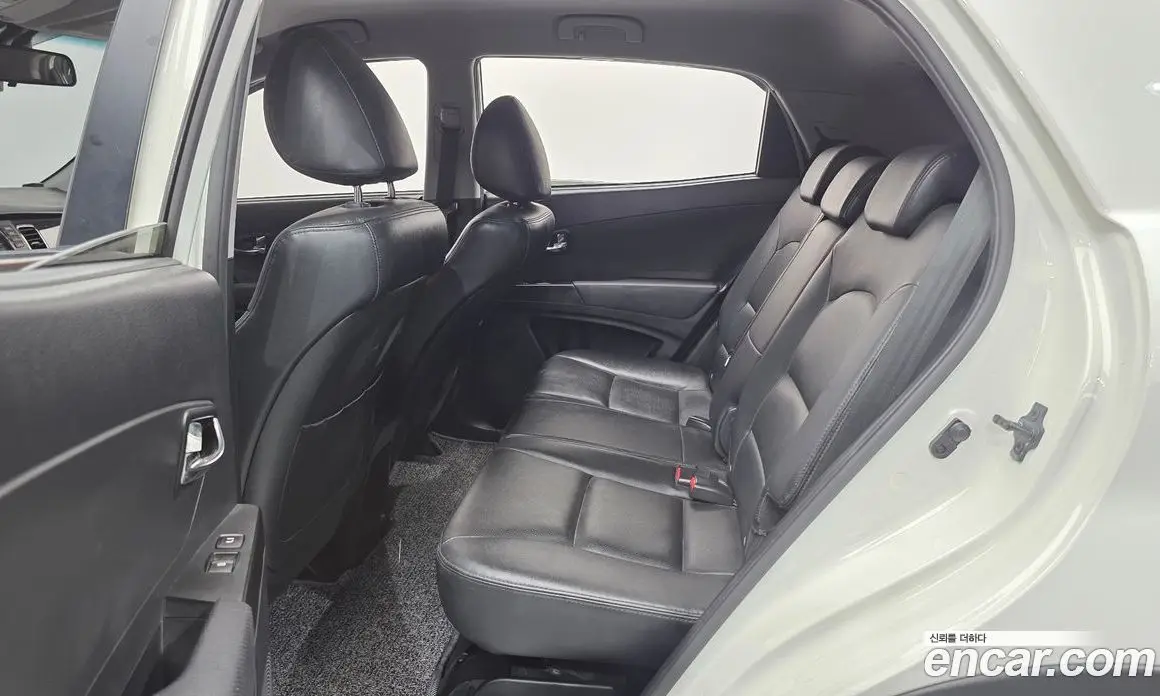 SsangYong Korando 2013 2.0 автомат (гидро), фото 11 SsangYong Korando 2013 2.0 автомат (гидро), фото 11