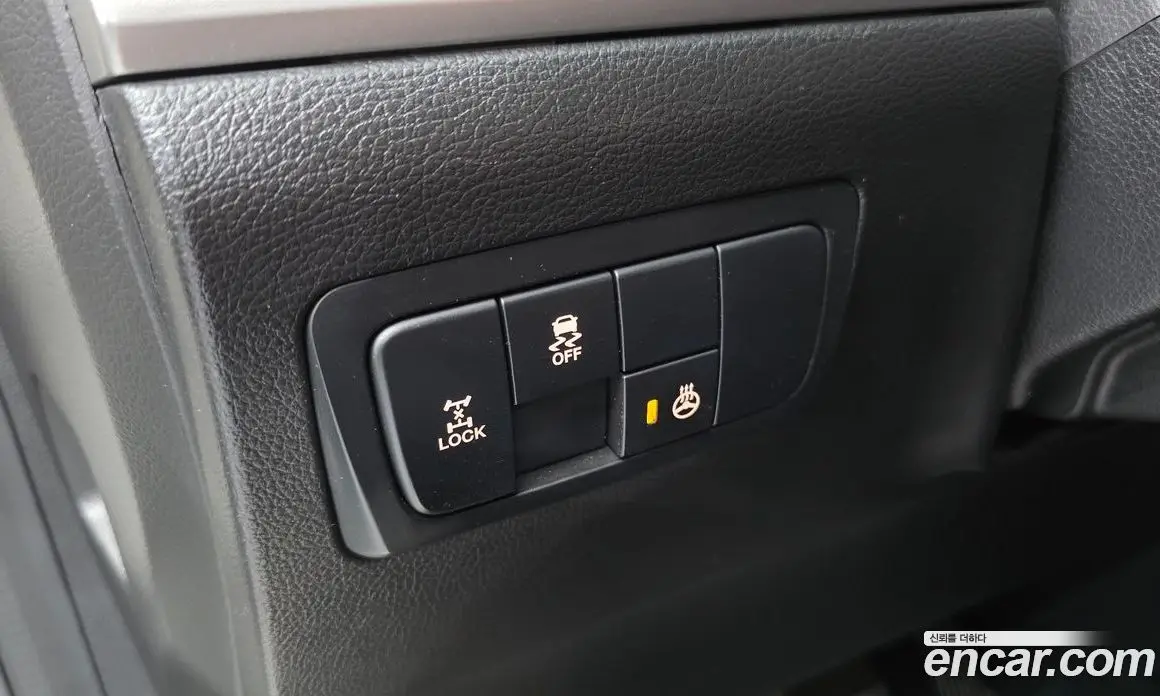 SsangYong Korando 2013 2.0 автомат (гидро), фото 17 SsangYong Korando 2013 2.0 автомат (гидро), фото 17