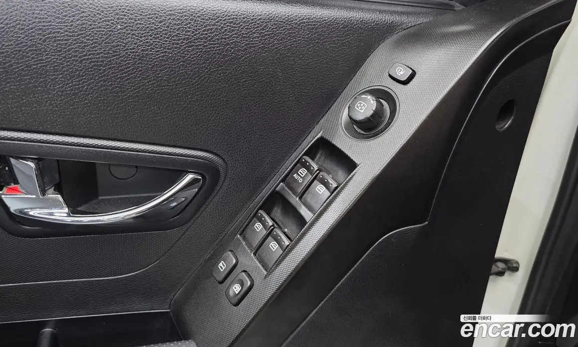 SsangYong Korando 2013 2.0 автомат (гидро), фото 19 SsangYong Korando 2013 2.0 автомат (гидро), фото 19