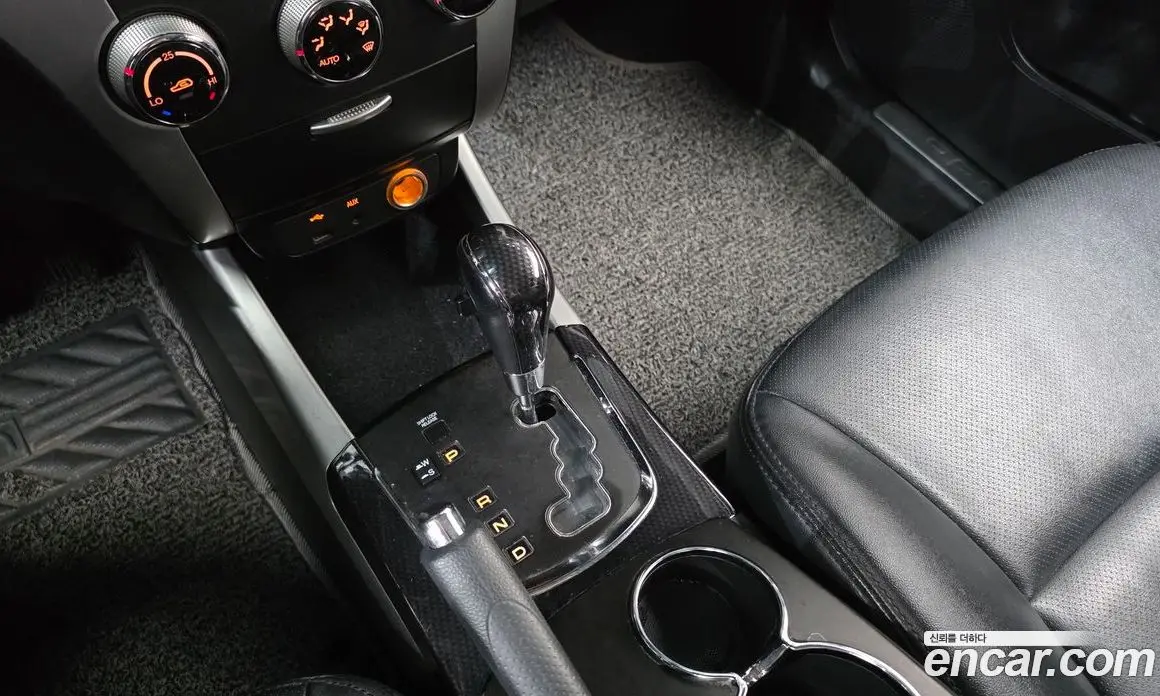 SsangYong Korando 2013 2.0 автомат (гидро), фото 9 SsangYong Korando 2013 2.0 автомат (гидро), фото 9