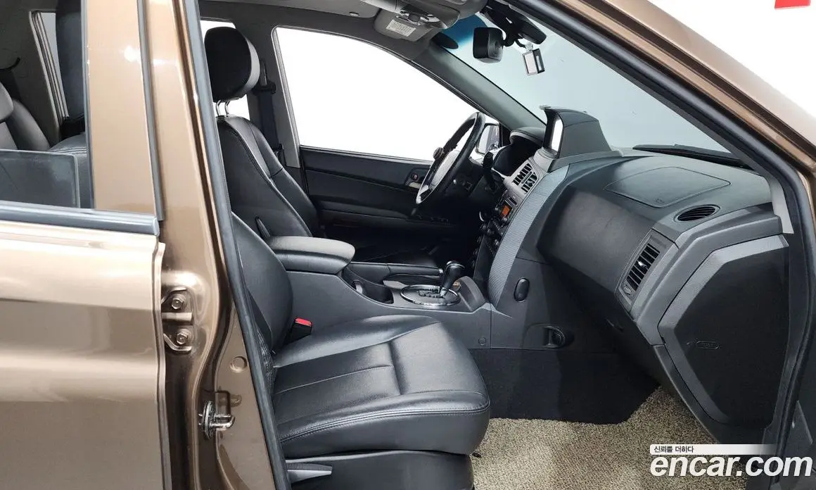 SsangYong Korando 2014 2.0 автомат (гидро), фото 16