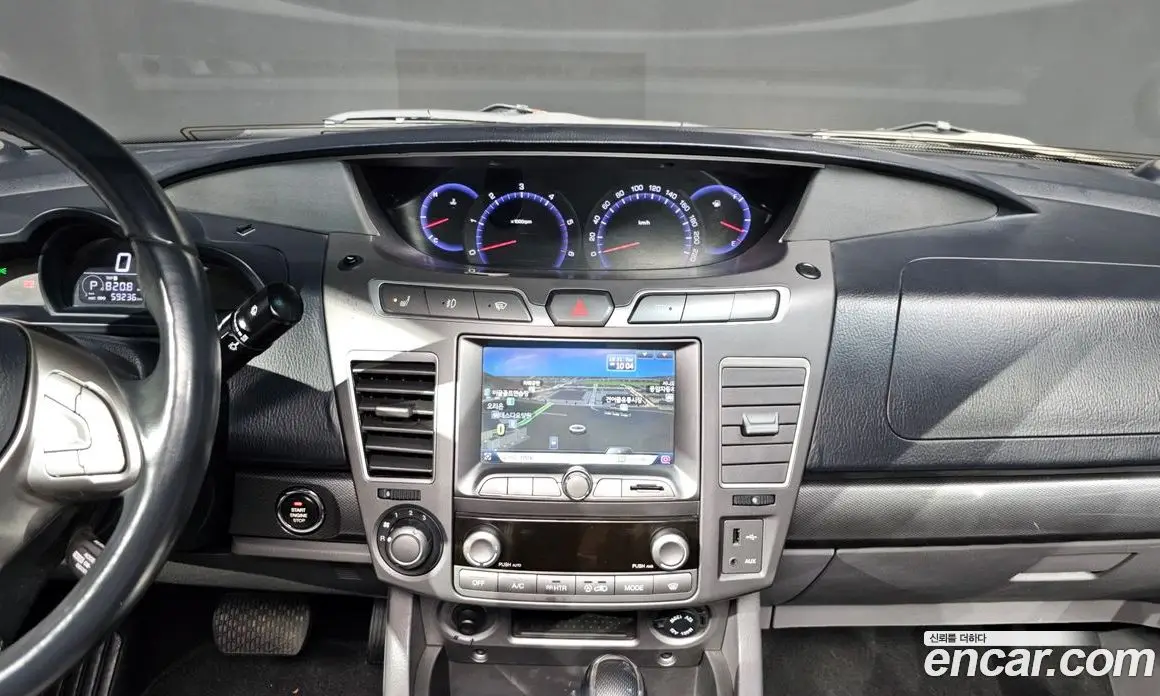 SsangYong Korando 2015 2.0 автомат (гидро), фото 14