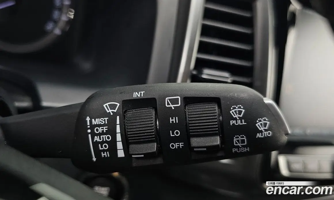 SsangYong Rexton 2019 2.2 автомат (гидро), фото 27 SsangYong Rexton 2019 2.2 автомат (гидро), фото 27