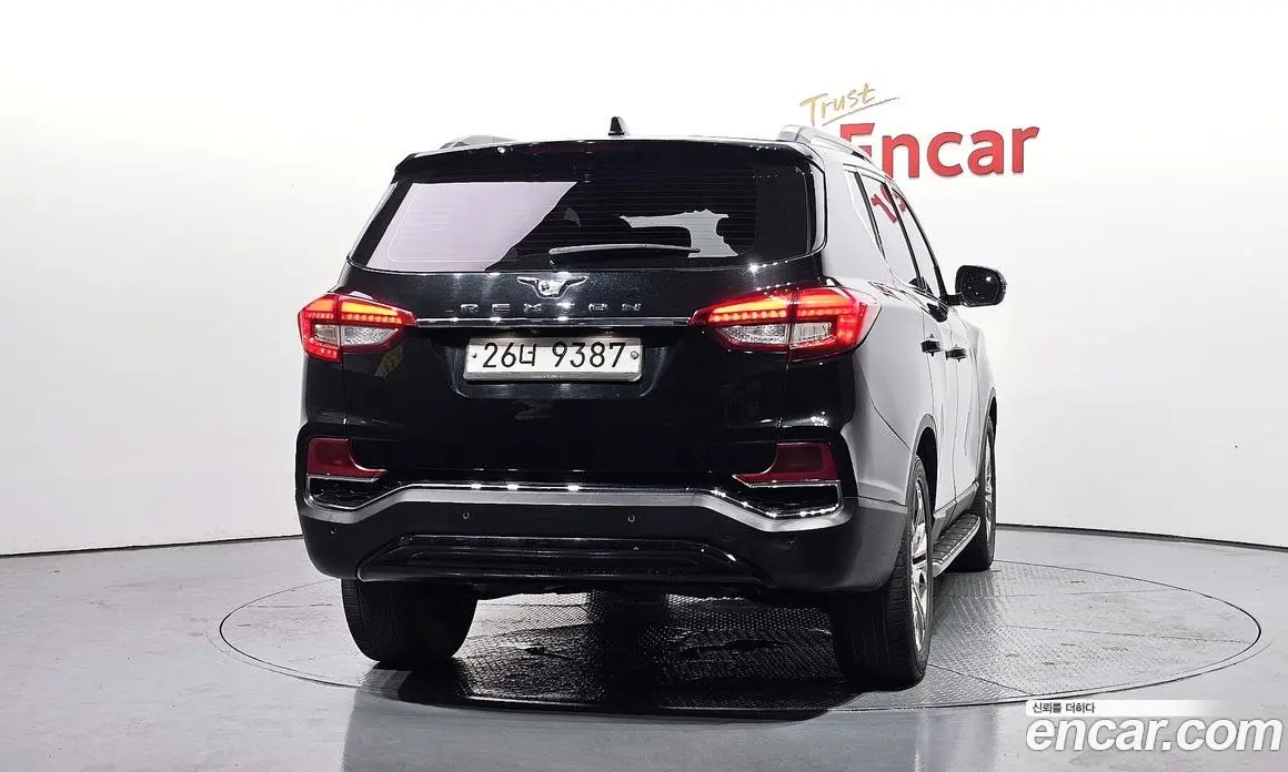 SsangYong Rexton 2019 2.2 автомат (гидро), фото 4 SsangYong Rexton 2019 2.2 автомат (гидро), фото 4