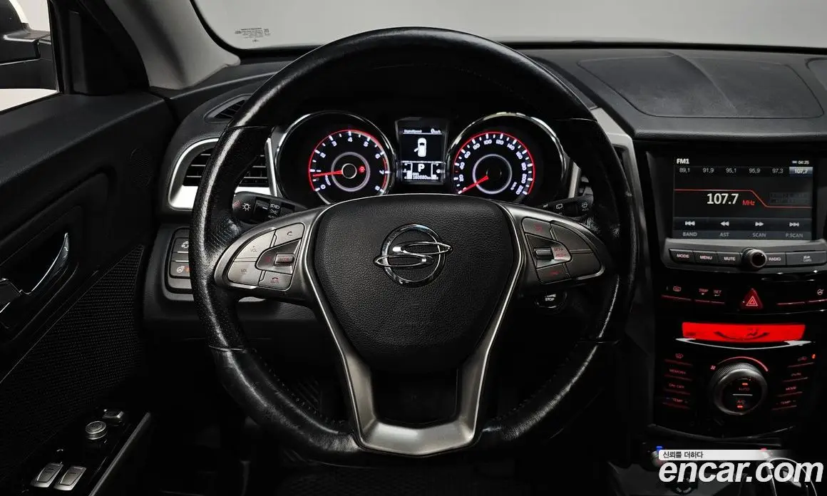 SsangYong TIBOLI 2015 1.6 автомат (гидро), фото 17 SsangYong TIBOLI 2015 1.6 автомат (гидро), фото 17