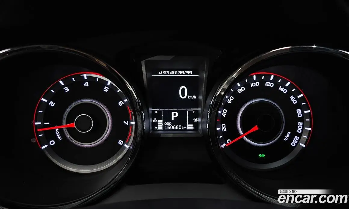 SsangYong TIBOLI 2015 1.6 автомат (гидро), фото 10 SsangYong TIBOLI 2015 1.6 автомат (гидро), фото 10