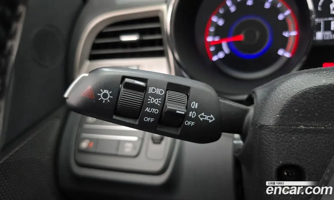 SsangYong TIBOLI 2016 1.6 автомат (гидро), фото 16