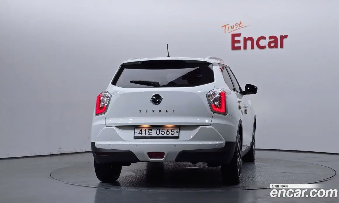 SsangYong TIBOLI 2016 1.6 автомат (гидро), фото 4