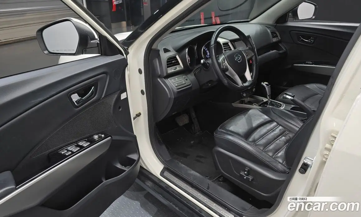 SsangYong TIBOLI 2016 1.6 автомат (гидро), фото 10