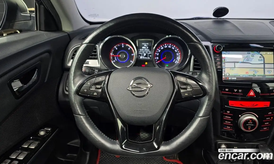 SsangYong TIBOLI 2016 1.6 автомат (гидро), фото 13