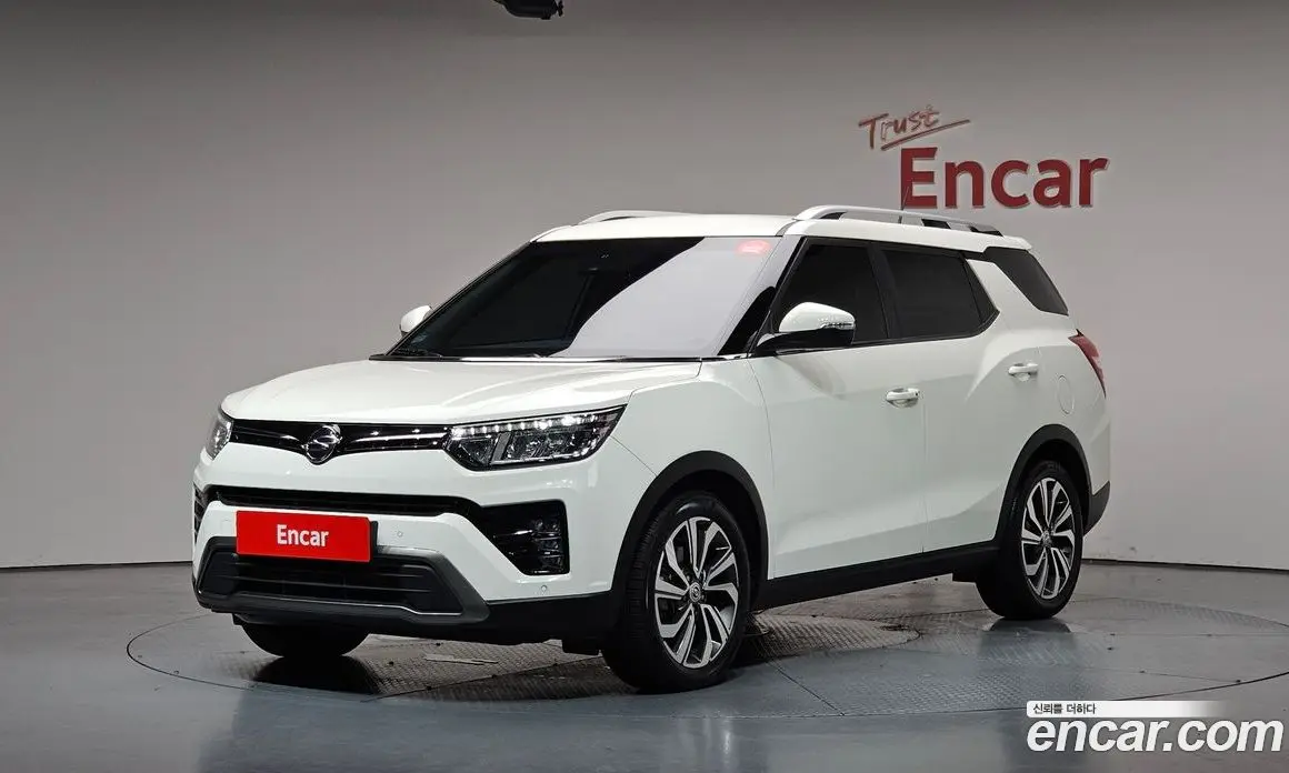 SsangYong TIBOLI 2021 1.5 автомат (гидро), фото 1 SsangYong TIBOLI 2021 1.5 автомат (гидро), фото 1