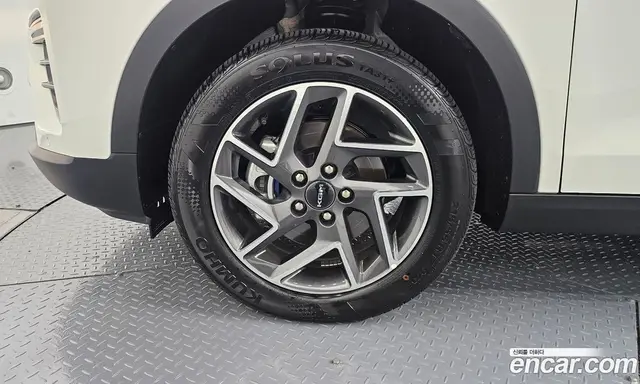 SsangYong TIBOLI 2025 1.6 автомат (гидро), миниатюра 4 SsangYong TIBOLI 2025 1.6 автомат (гидро), миниатюра 4