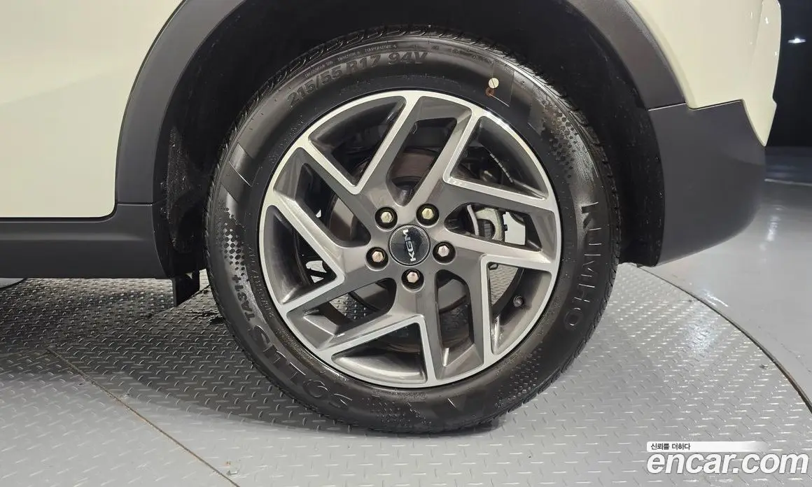 SsangYong TIBOLI 2025 1.6 автомат (гидро), фото 6 SsangYong TIBOLI 2025 1.6 автомат (гидро), фото 6