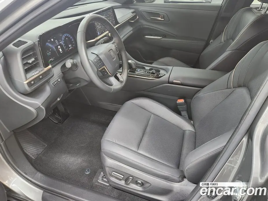 Toyota Crown 2024 2.5 автомат (вариатор), фото 12 Toyota Crown 2024 2.5 автомат (вариатор), фото 12