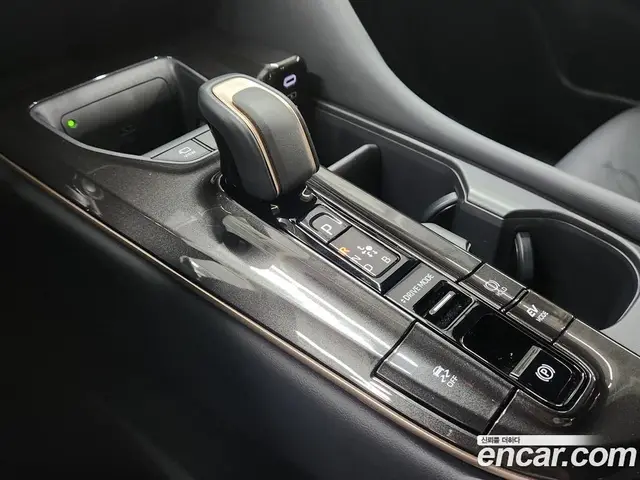 Toyota Crown 2024 2.5 автомат (вариатор), миниатюра 8 Toyota Crown 2024 2.5 автомат (вариатор), миниатюра 8