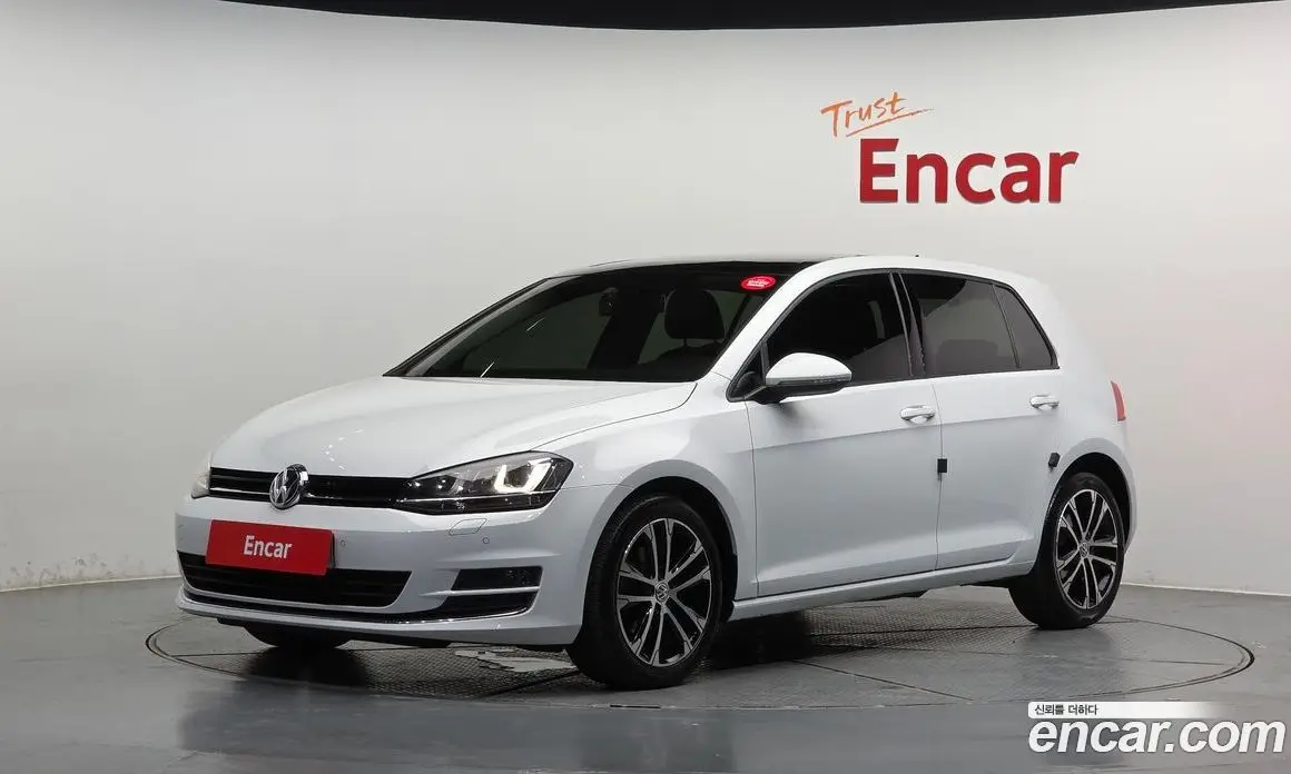 Volkswagen Golf 2015 1.4 автомат (гидро), фото 1 Volkswagen Golf 2015 1.4 автомат (гидро), фото 1
