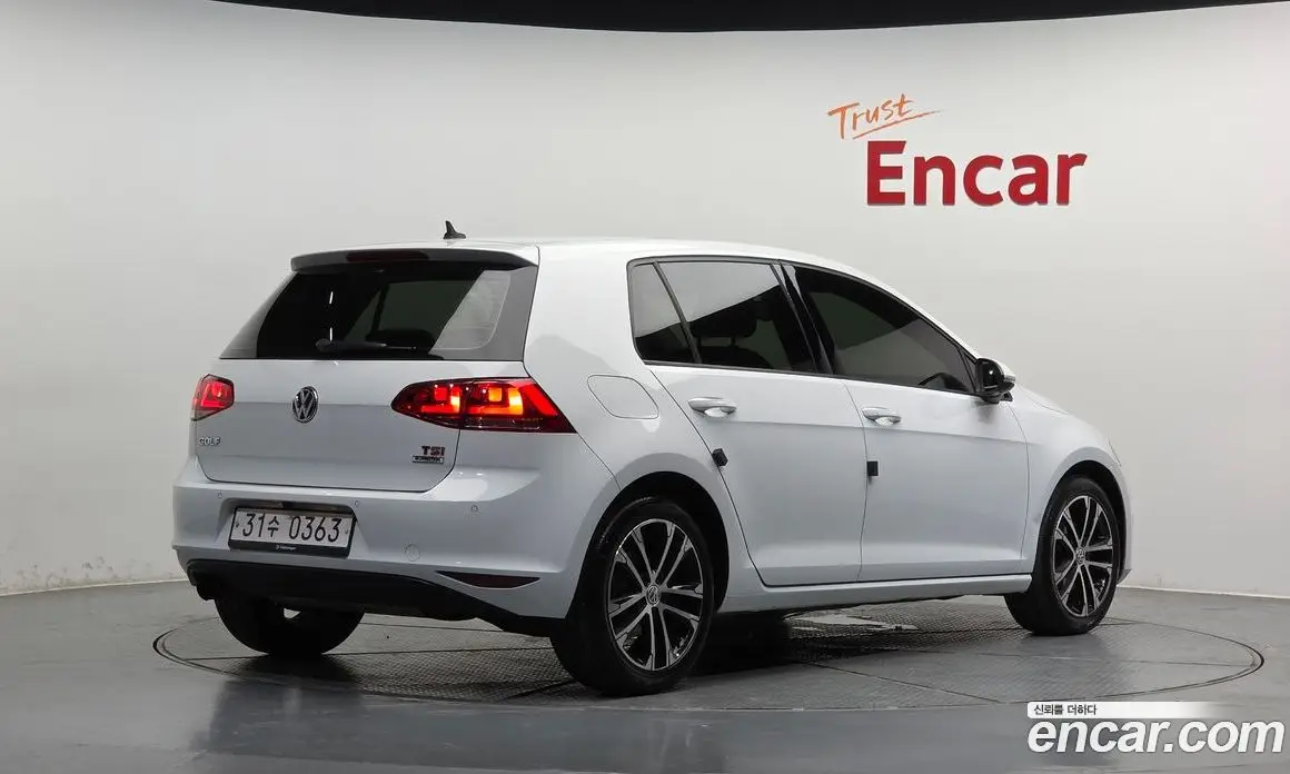 Volkswagen Golf 2015 1.4 автомат (гидро), фото 2 Volkswagen Golf 2015 1.4 автомат (гидро), фото 2