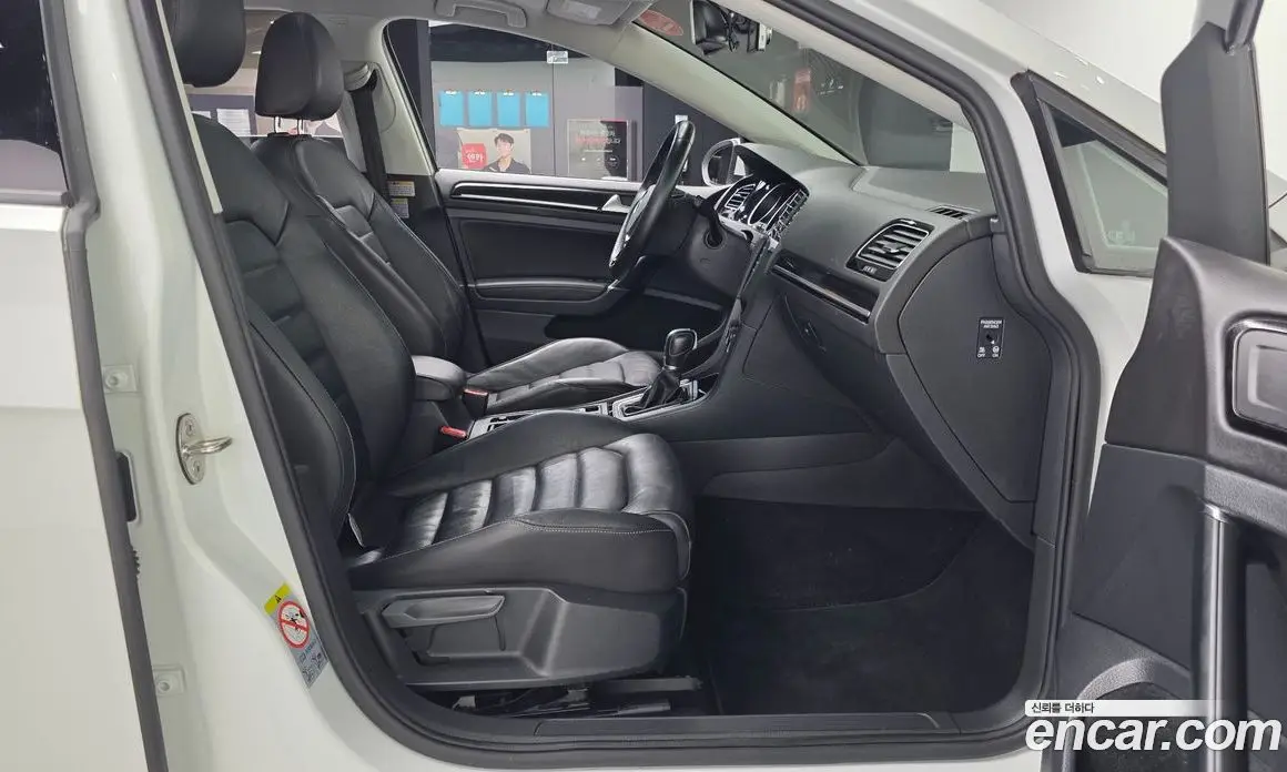 Volkswagen Golf 2015 1.4 автомат (гидро), фото 11 Volkswagen Golf 2015 1.4 автомат (гидро), фото 11