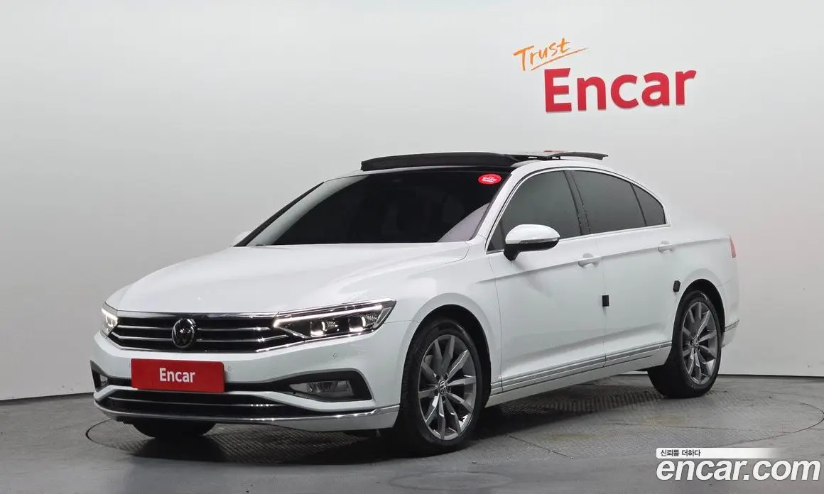 Volkswagen Passat 2022 2.0 автомат (гидро), фото 1 Volkswagen Passat 2022 2.0 автомат (гидро), фото 1