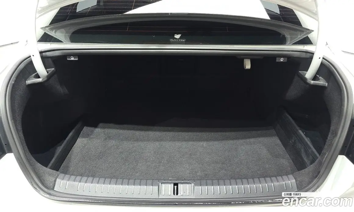 Volkswagen Passat 2022 2.0 автомат (гидро), фото 20 Volkswagen Passat 2022 2.0 автомат (гидро), фото 20