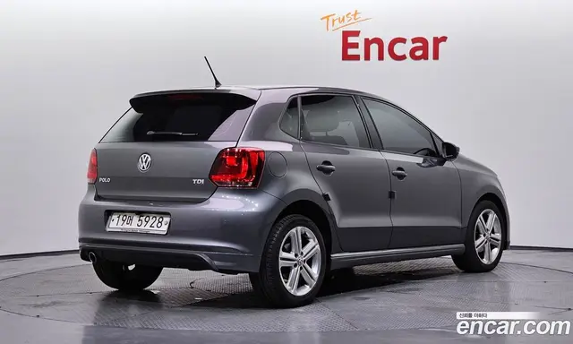 Volkswagen Polo 2013 1.6 автомат (гидро), миниатюра 2 Volkswagen Polo 2013 1.6 автомат (гидро), миниатюра 2