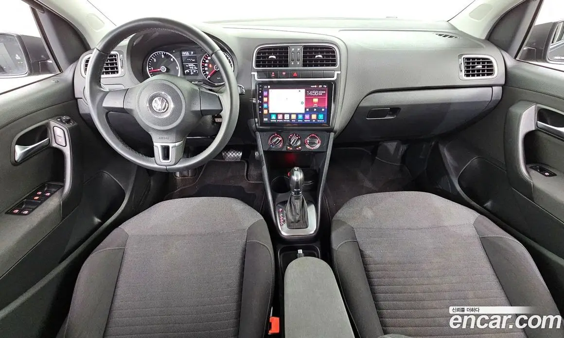 Volkswagen Polo 2013 1.6 автомат (гидро), фото 7 Volkswagen Polo 2013 1.6 автомат (гидро), фото 7